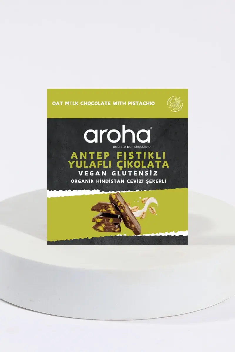 Aroha Antep Fıstıklı Yulaf Sütlü Organik Hindistan Cevizi Şekerli Çikolata - 42 g
